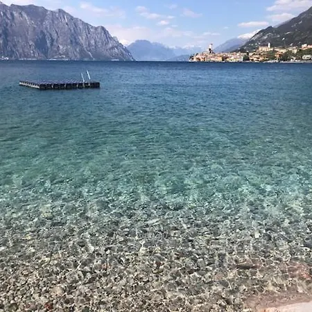 Live La Dolce Vita! Your Garda Deluxe Getaway * Brenzone sul Garda