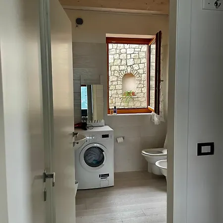 Live La Dolce Vita! Your Garda Deluxe Getaway * Brenzone sul Garda